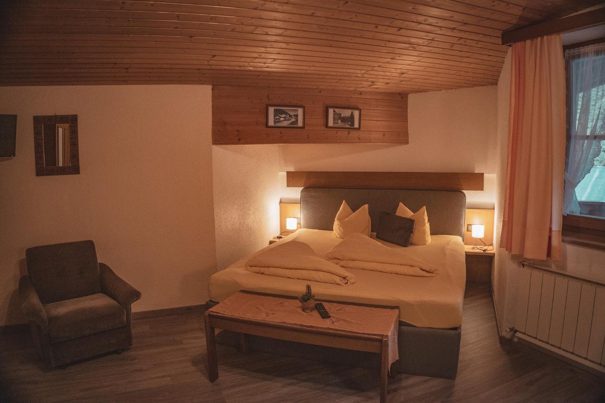 Апартаменти Haus Bergwind Санкт-Леонгард-ім-Пітцталь Екстер'єр фото